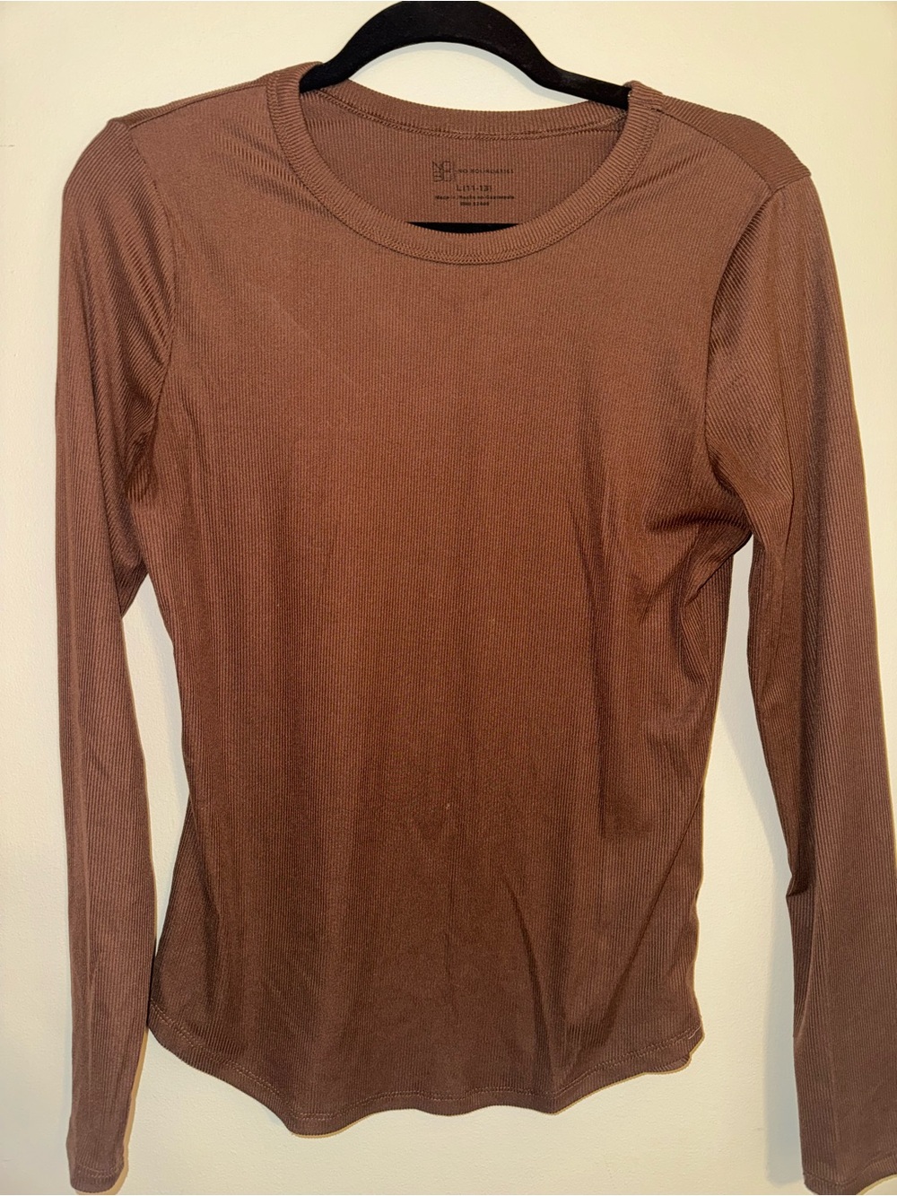 Women’s Long-Sleeve Crewneck Top - Brown